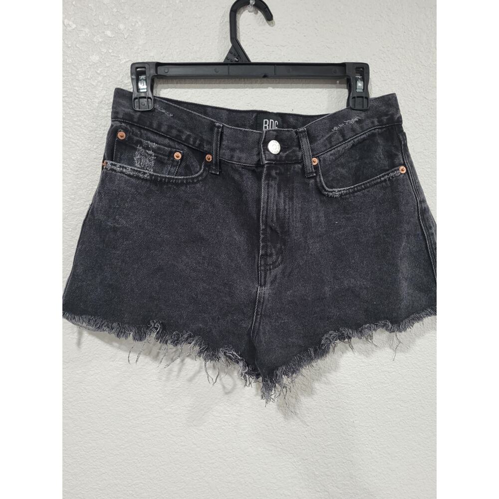 BDG Urban Outfitters Women's Black Denim Shorts size 29 Cutoff Raw Hem #P3